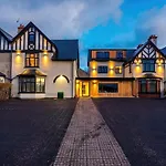 Modern Amenities And Luxury Finishes